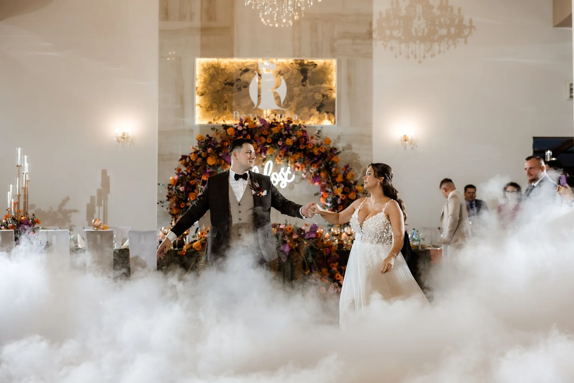 Ciężki dym pierwszy taniec wesele RBK Events